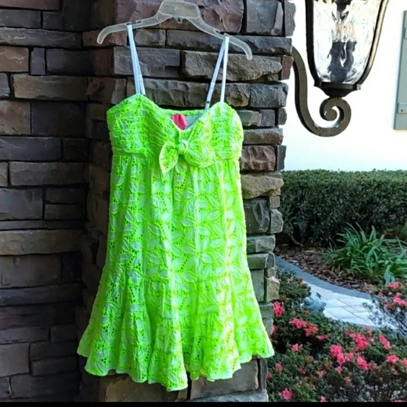 Lilly Pulitzer Brianna Dress Green Eyelet Size 4 NWT - Picture 2 of 10